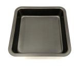 FUENTE CUADRADA DE METAL 24 CM