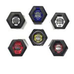 RELOJ PULSERA MALLA DE GOMA EN LATA VARIOS COLORES